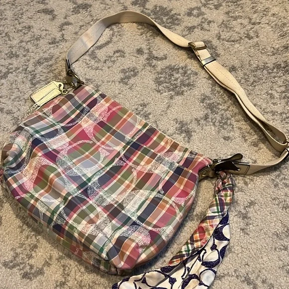 COACH Plaid Fabric print classic shoulder bag - Picture 4 of 8